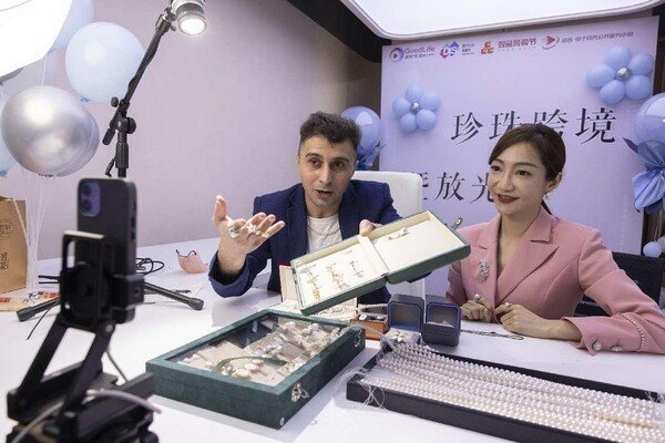 Cross-border livestream commerce boosts China’s foreign trade