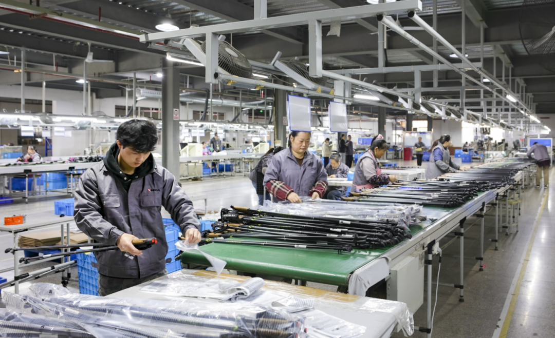 China's Ninghai county produces 60 percent of world's trekking poles